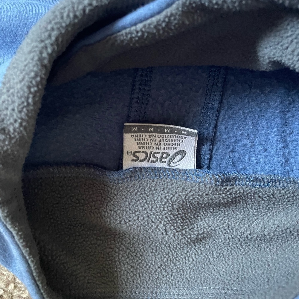 Blue ASICS sweatshirt - Picture 2 of 4